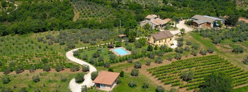 Fattoria Del Quondam Vila Giano dellʼUmbria Exterior foto